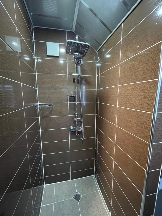 Quality Inn ティビリシ エクステリア 写真