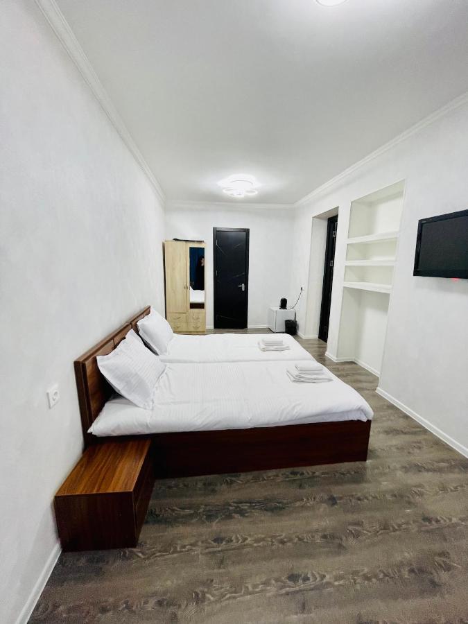Quality Inn ティビリシ エクステリア 写真