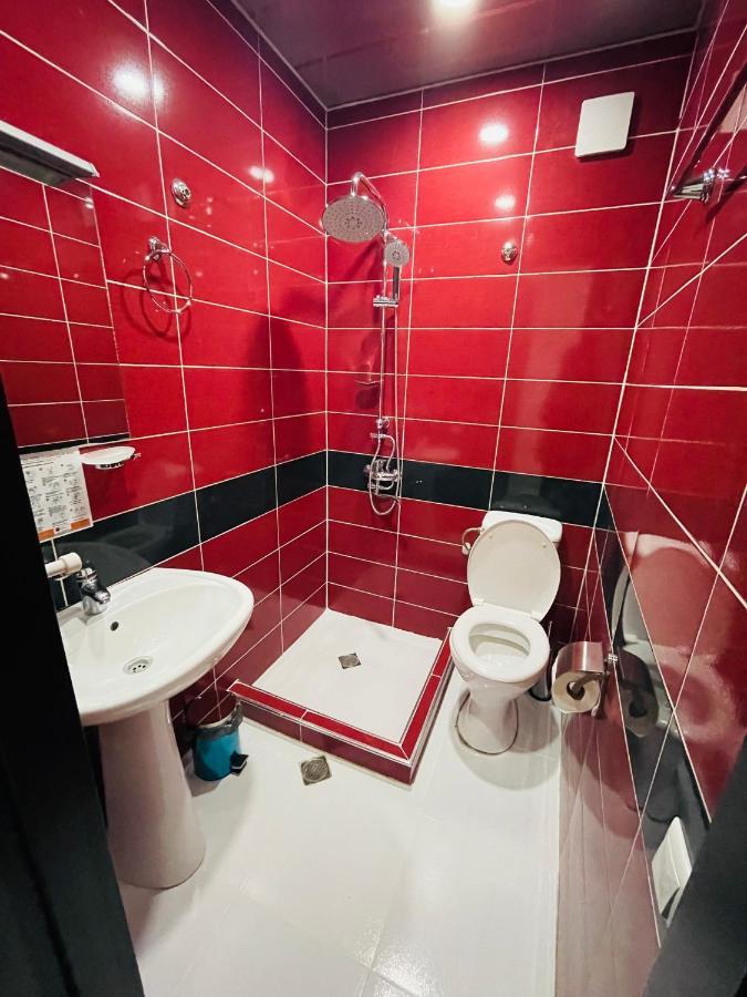 Quality Inn ティビリシ エクステリア 写真
