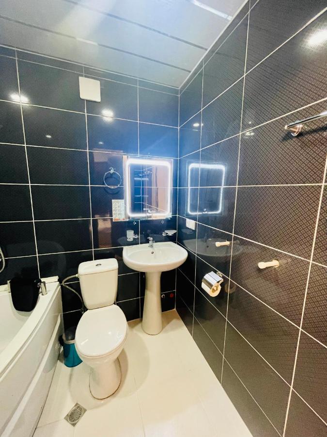 Quality Inn ティビリシ エクステリア 写真