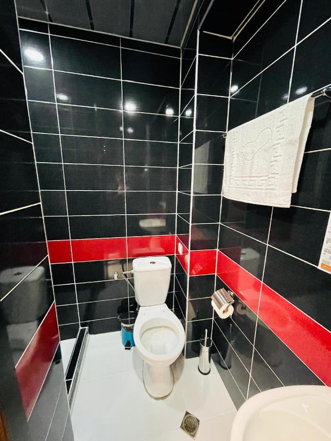 Quality Inn ティビリシ エクステリア 写真
