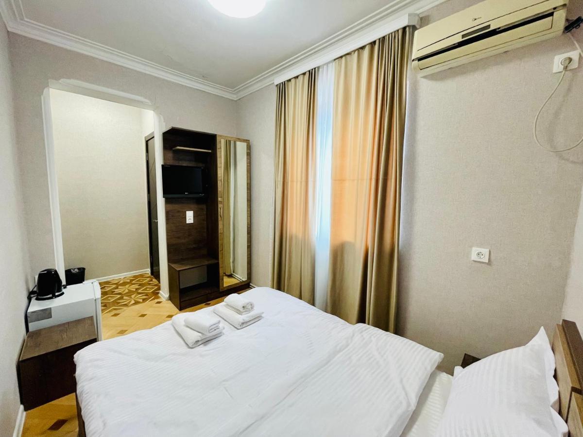 Quality Inn ティビリシ エクステリア 写真