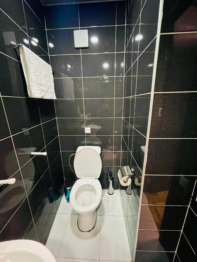 Quality Inn ティビリシ エクステリア 写真